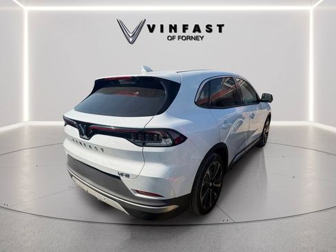 Used 2023 VinFast VF 8 Plus AWD/4WD image 3