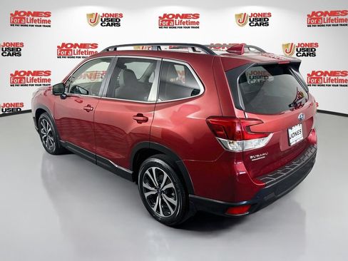 Used 2023 Subaru Forester Limited AWD/4WD image 2