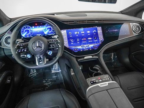 Certified 2022 Mercedes-Benz EQS AMG 4MATIC w/ Exclusive Trim Package image 17