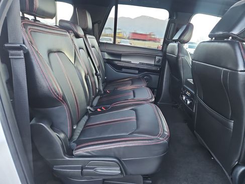 Used 2021 Ford Expedition Max Limited image 33
