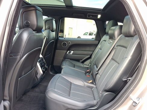 Used 2022 Land Rover Range Rover Sport HSE Dynamic image 5