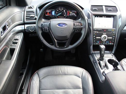 Used 2017 Ford Explorer Sport w/ Equipment Group 401A image 2