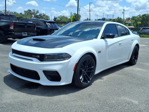 Used 2023 Dodge Charger Scat Pack RWD image 3