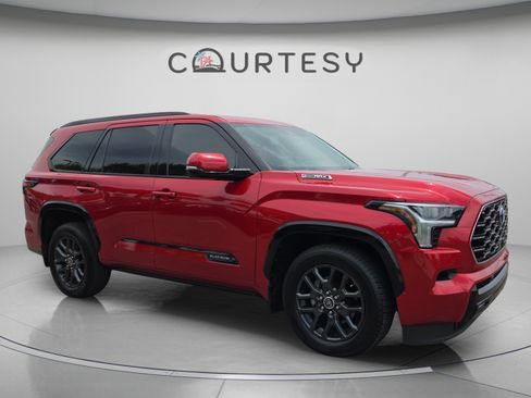 Certified 2023 Toyota Sequoia Platinum AWD/4WD image 7