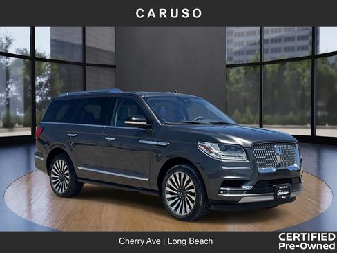 Used 2018 Lincoln Navigator Reserve w/ Technology Package AWD/4WD image 1