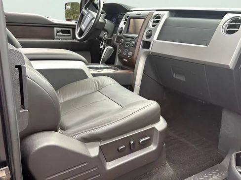 Used 2014 Ford F150 Lariat w/ Equipment Group 502A Luxury AWD/4WD image 8