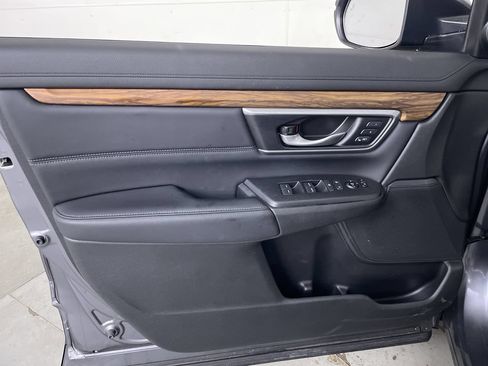 Used 2021 Honda CR-V Touring image 10