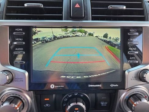 Used 2022 Toyota 4Runner SR5 Premium w/ Moonroof Package RWD image 29