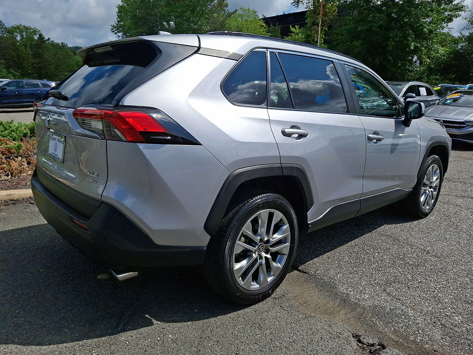 Used 2024 Toyota RAV4 XLE Premium w/ Weather Package AWD/4WD image 6
