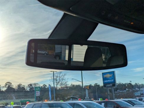 Used 2019 Chevrolet Silverado 1500 LTZ w/ LTZ Convenience Package image 26