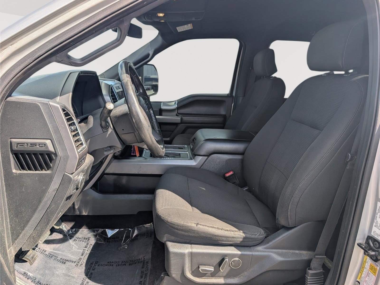 Used 2016 Ford F150 XLT w/ Equipment Group 302A Luxury AWD/4WD image 18