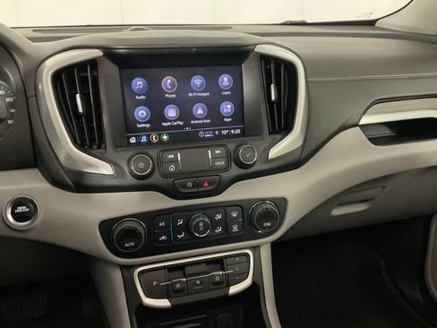 Used 2024 GMC Terrain SLT w/ LPO, Floor Liner Package AWD/4WD image 15