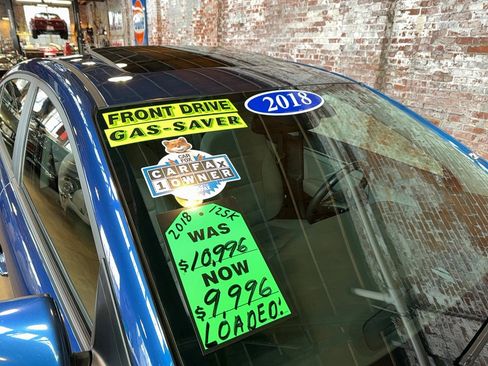 Used 2018 Hyundai Elantra Value Edition image 9