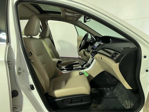 Used 2017 Honda Accord EX-L image 28