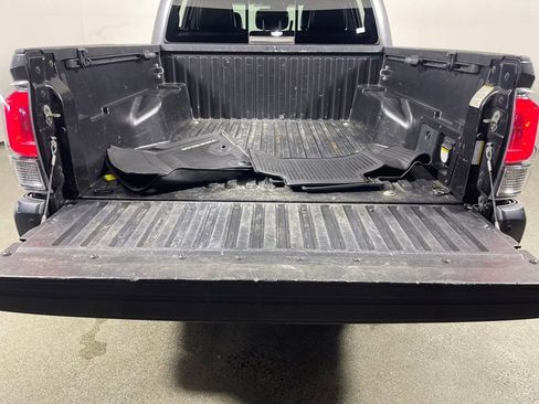 Certified 2020 Toyota Tacoma Limited image 10