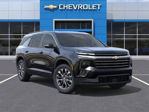 New 2026 Chevrolet Traverse LT w/ Sun and Wheel Package image 8