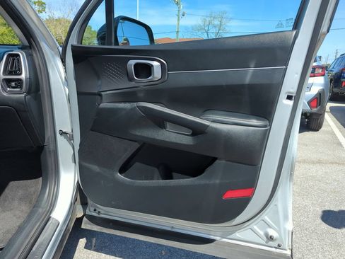 Used 2021 Kia Sorento S w/ Panoramic Sunroof Package FWD image 36