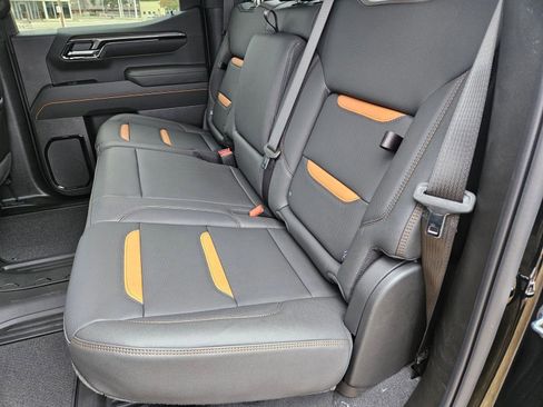 New 2026 GMC Sierra 1500 AT4 image 26