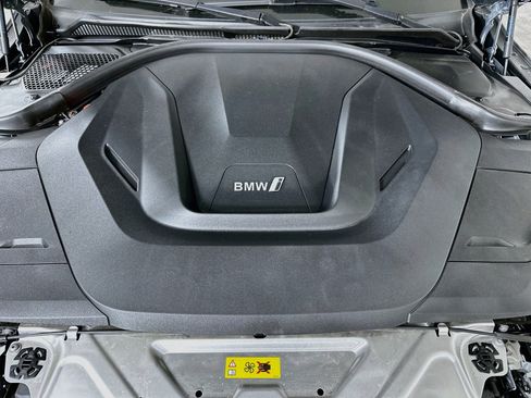 Used 2024 BMW i4 eDrive35 w/ Convenience Package RWD image 35