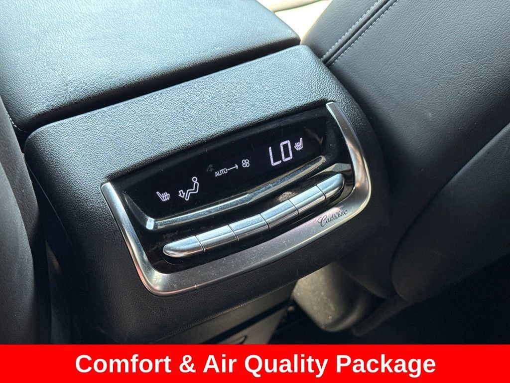 Used 2022 Cadillac XT6 Premium Luxury w/ Technology Package AWD/4WD image 17