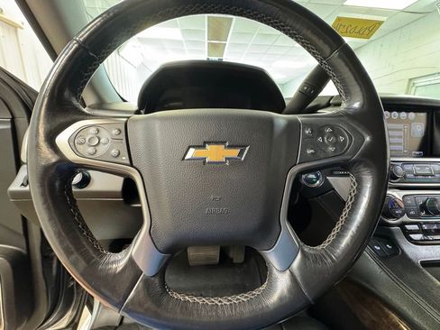Used 2018 Chevrolet Tahoe LT w/ LT Signature Package AWD/4WD image 37