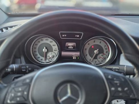 Used 2015 Mercedes-Benz GLA 250 4MATIC image 36