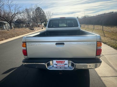 Used 2002 Toyota Tacoma 4x4 Xtracab V6 image 4