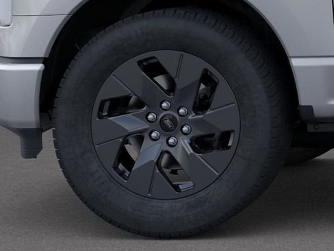 New 2025 Ford F150 Lightning Lariat image 20