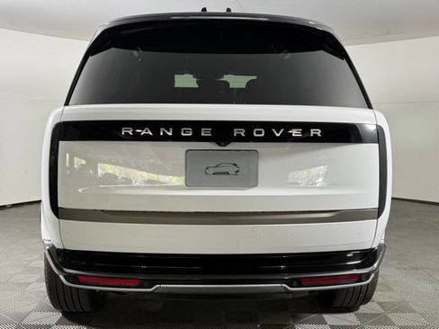 Used 2025 Land Rover Range Rover SE AWD/4WD image 7