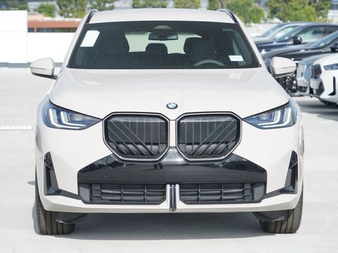 New 2026 BMW X3 xDrive30i w/ M Sport Package AWD/4WD image 2
