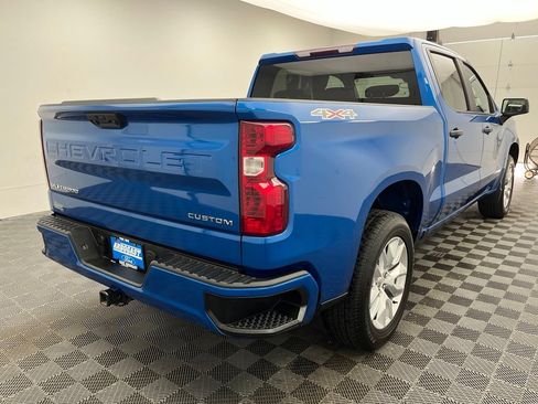 Used 2022 Chevrolet Silverado 1500 Custom AWD/4WD image 8