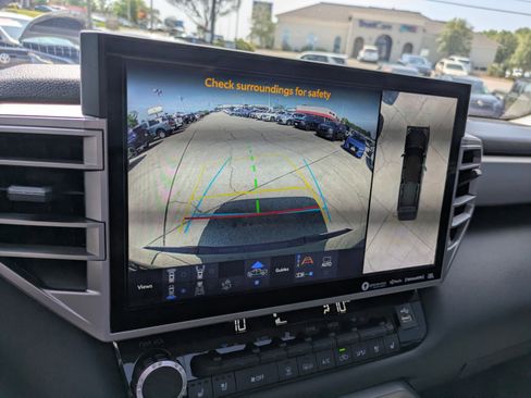 Used 2024 Toyota Tundra Limited image 24