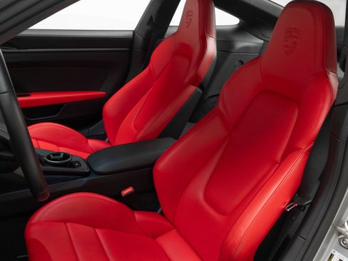Used 2024 Porsche 911 GT3 RWD image 14