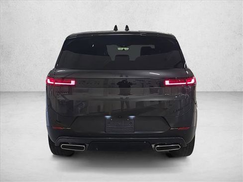 New 2026 Land Rover Range Rover Sport SE image 6