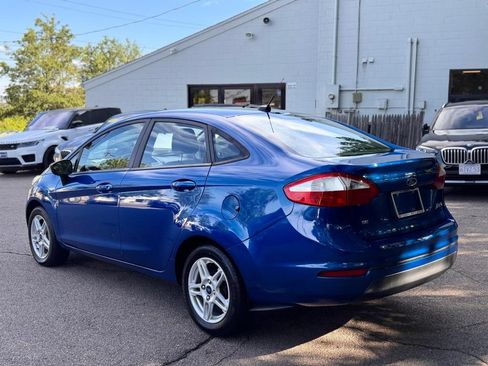 Used 2019 Ford Fiesta SE w/ Cold Weather Package FWD image 4
