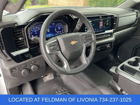 Used 2026 Chevrolet Silverado 1500 LT AWD/4WD image 10