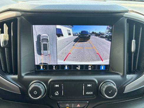 Certified 2022 GMC Terrain AT4 w/ Infotainment Package II AWD/4WD image 28