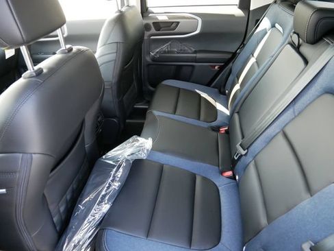 New 2025 Ford Bronco Sport Outer Banks w/ Sasquatch Outer Banks Package AWD/4WD image 12