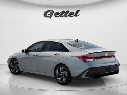 New 2026 Hyundai Elantra SEL Sport Premium FWD image 5