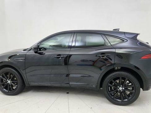 Used 2024 Jaguar E-PACE R-Dynamic SE image 4