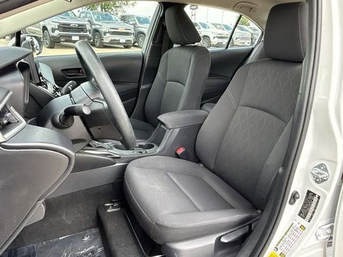 Used 2024 Toyota Corolla LE FWD image 22