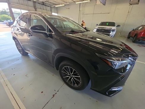 Used 2024 Lexus NX 350h AWD image 3