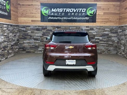 Used 2022 Chevrolet TrailBlazer LT w/ Driver Confidence Package FWD image 8