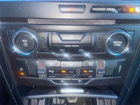 Used 2017 Ford Explorer XLT w/ Equipment Group 201A image 13