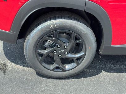 New 2026 Chevrolet Trax LT w/ Driver Confidence Package