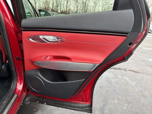 Used 2025 Genesis GV70 3.5T Sport image 25