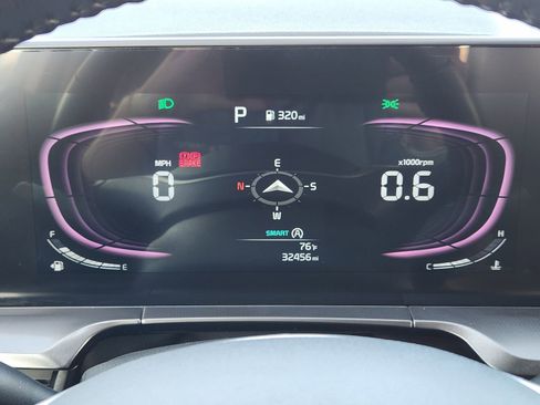 Used 2025 Kia Telluride S image 23