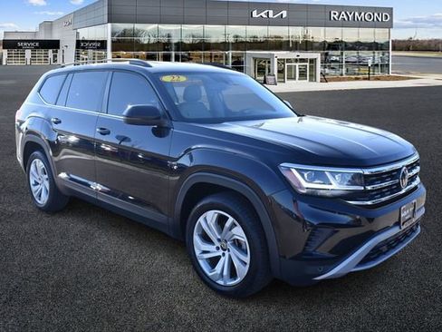 Used 2022 Volkswagen Atlas SE FWD image 1