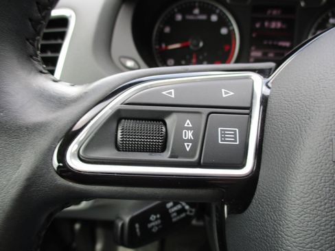 Used 2016 Audi Q3 2.0T Premium Plus w/ Technology Package AWD/4WD image 28