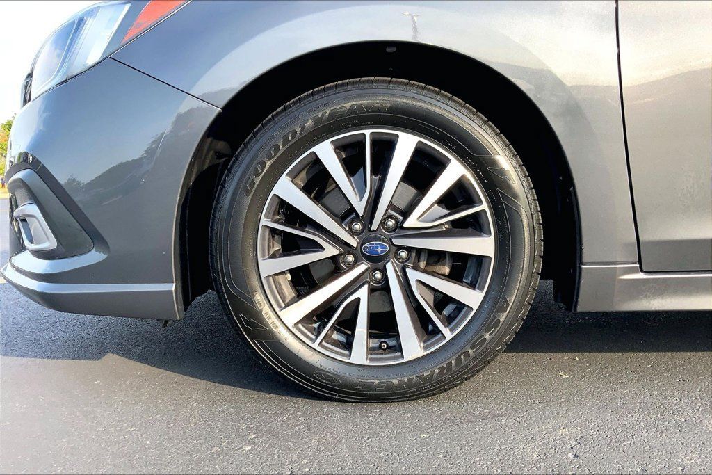 Used 2018 Subaru Legacy 2.5i Premium w/ Eyesight & BSD & Rcta & HBA AWD/4WD image 10